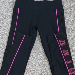 PINK Ultimate Leggings